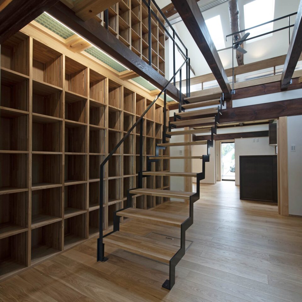 築80年の古家の雰囲気をそのまま生かした古民家再生