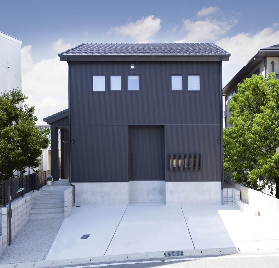 昭和レトロの雰囲気を取り入れた、和風の家