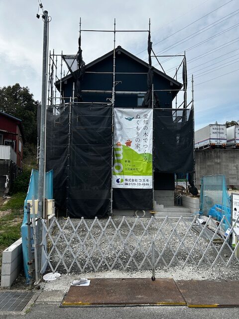 斜面を活かした、プライベート感のあるリゾートハウス