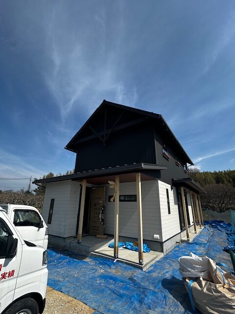 田園に囲まれたアジアンテイストの住まい